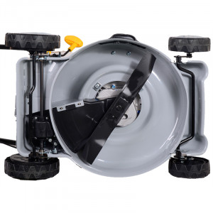 Бензиновая газонокосилка Huter GLM-460ST Grey Бензиновая газонокосилка Huter GLM-460ST Grey